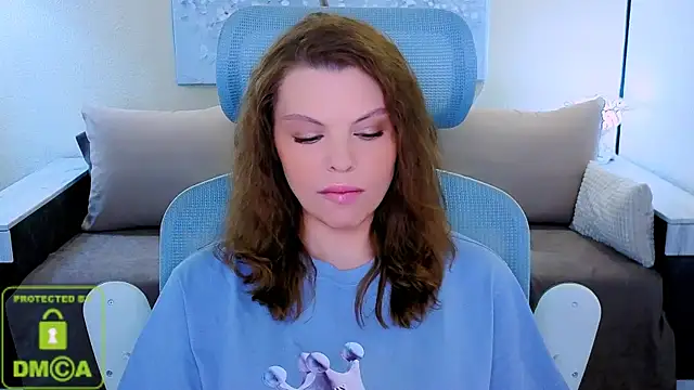 XXX chat uživo modela Glossier