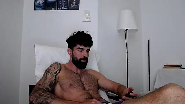 Chatroom XXX en direct de Verycutex