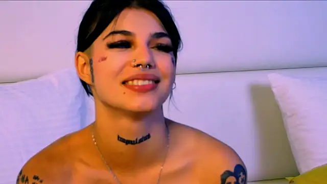 YasminnStorm XXX чат на живо