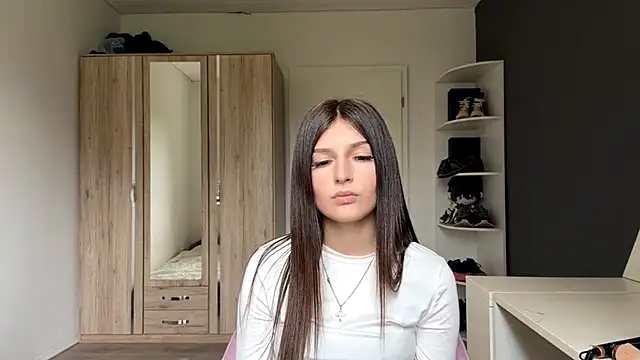 دردشة SpanishRooter الجنسية المباشرة