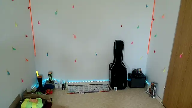hei_69 élő XXX-chatje