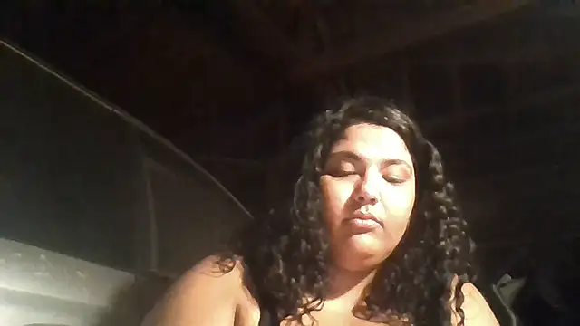 1n0nlythroat's Live XXX Chat