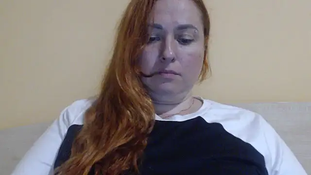 Foxy_Kate3333: απευθείας συνομιλία ΧΧΧ