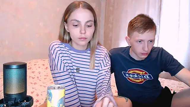 juliaanddima's Live XXX Chat