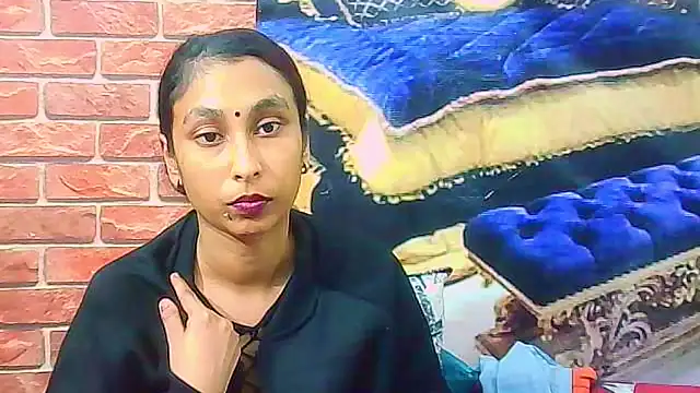 IndianSexyButt's Live XXX Chat