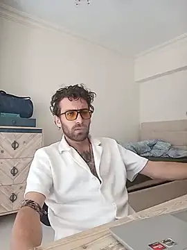 LUCIFEREXS Adlı Modelin Canlı XXX Sohbeti