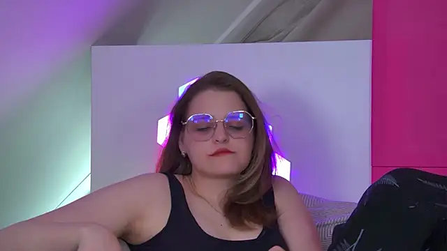 AlexaAvery XXX чат на живо