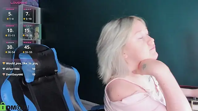 Sara_Robinson XXX чат на живо