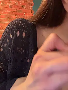Holly_Play Chat XXX live