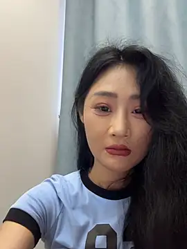 so-linger's Live XXX Chat