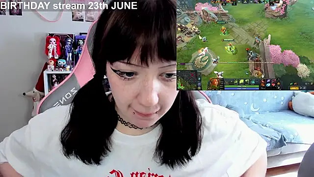 MollysLand's Live XXX Chat
