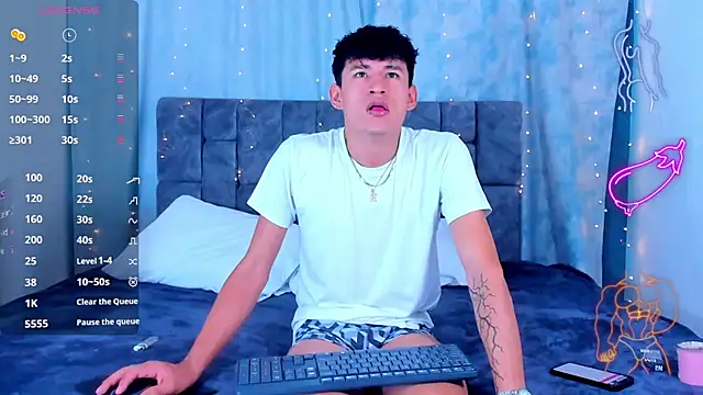NicolasTorrez Chat XXX live