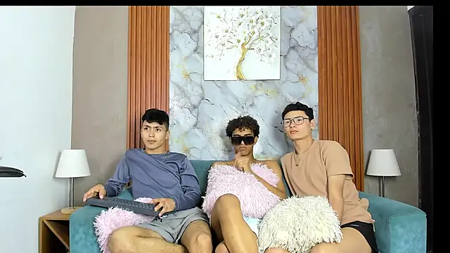 Онлайн чат XXX VERY_HOT_GUYS