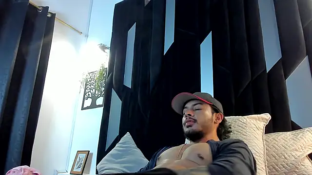 Justin_WhiteJS live XXX chat