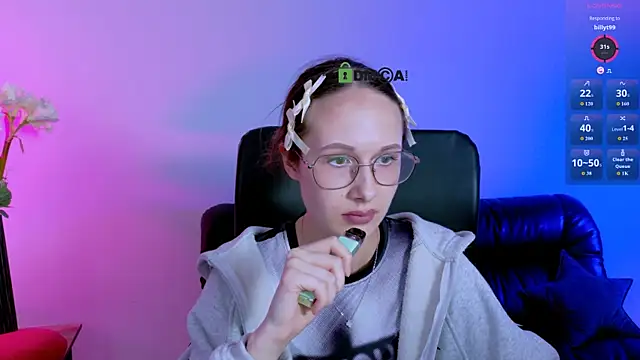 Онлайн чат XXX mona_cloud