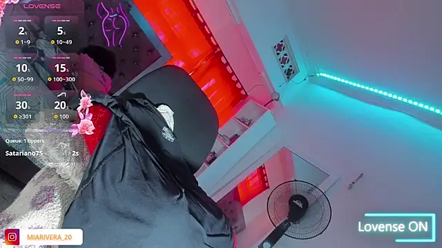 valeria_19x 现场XXX聊天