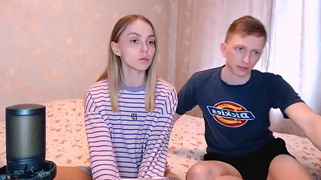 Онлайн чат XXX juliaanddima