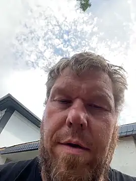 fetter_Daddy_Berlin XXX чат на живо