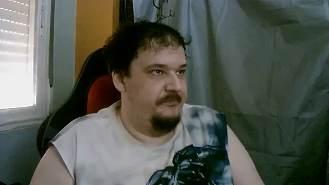 porkorossy's Live XXX Chat
