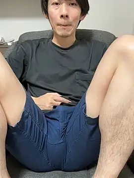 yan638 即時 XXX 聊天