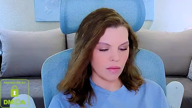 Glossier Live XXX-Chat