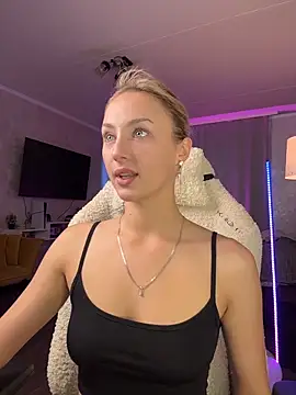 צ'אט XXX בשידור חי של Mally_Say