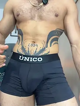 Maximiliano_ford 即時 XXX 聊天