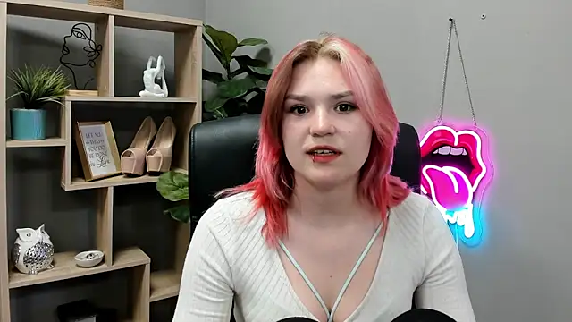 Chat XXX en directo de SweetLilyxo