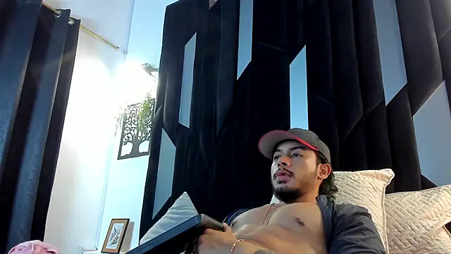 Chat XXX en directo de Justin_WhiteJS