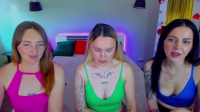 Онлайн чат XXX MagicEyess