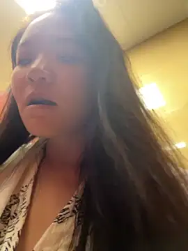 Chat +18 de xiaochengzi505 ao vivo