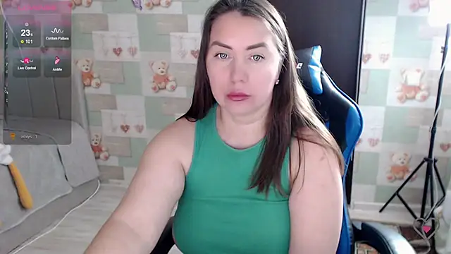 Korolek12 Adlı Modelin Canlı XXX Sohbeti