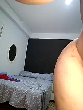 Big_as-big Chat XXX live