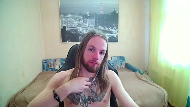 AdamDickens élő XXX-chatje
