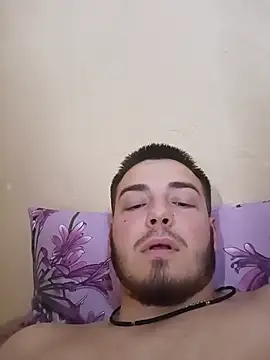 XXX chat uživo modela Zevs777s