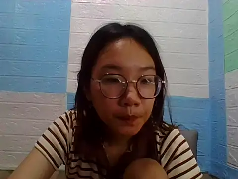 Chatroom XXX en direct de Nanoko
