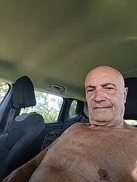 צ'אט XXX בשידור חי של nudo_xx