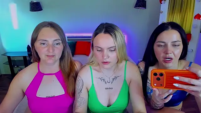 MagicEyess – Naživo XXX chat