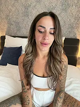 -Alisan Live XXX chat