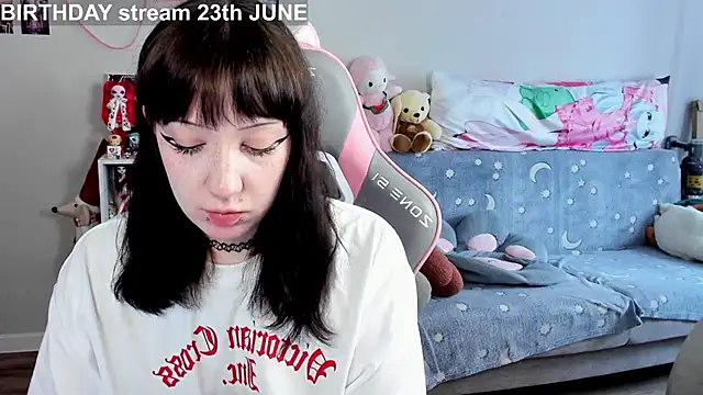 MollysLand Chat XXX in diretta