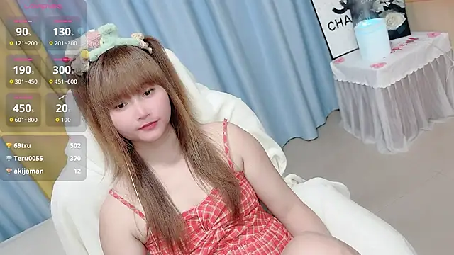 di-or- Live XXX-Chat