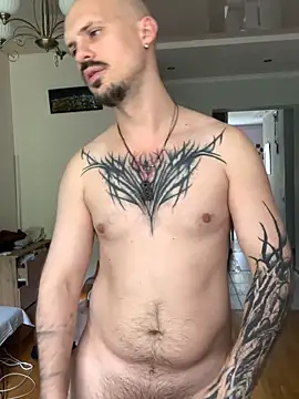 Онлайн чат XXX AssHunter4k