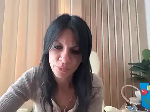 InjaAtHome Chat XXX live