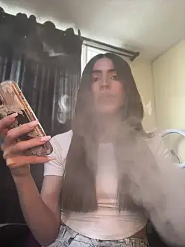 צ'אט XXX בשידור חי של Lottus_fire