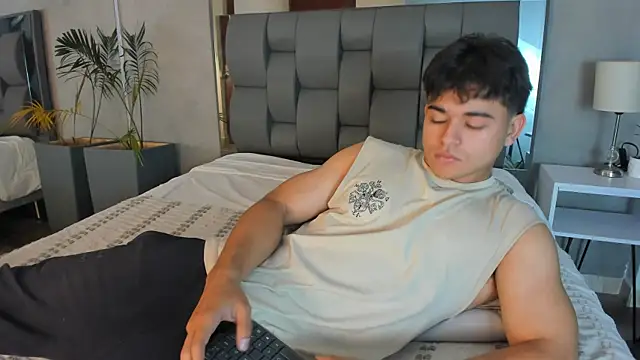 Chat XXX en directo de Charlie___Musk