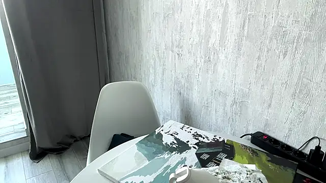 ShonnaTweddle Chat XXX in diretta