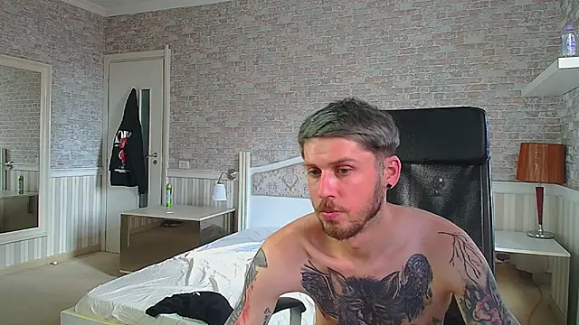 JonahShaw élő XXX-chatje