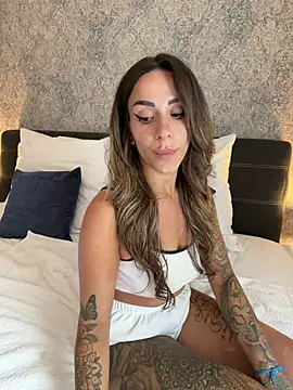 -Alisan Live XXX chat