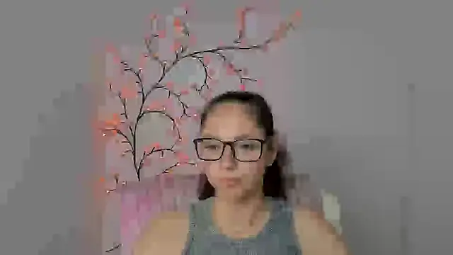 Chat XXX en directo de KissMeJulia