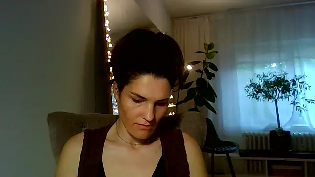Ms-Lust1- Adlı Modelin Canlı XXX Sohbeti